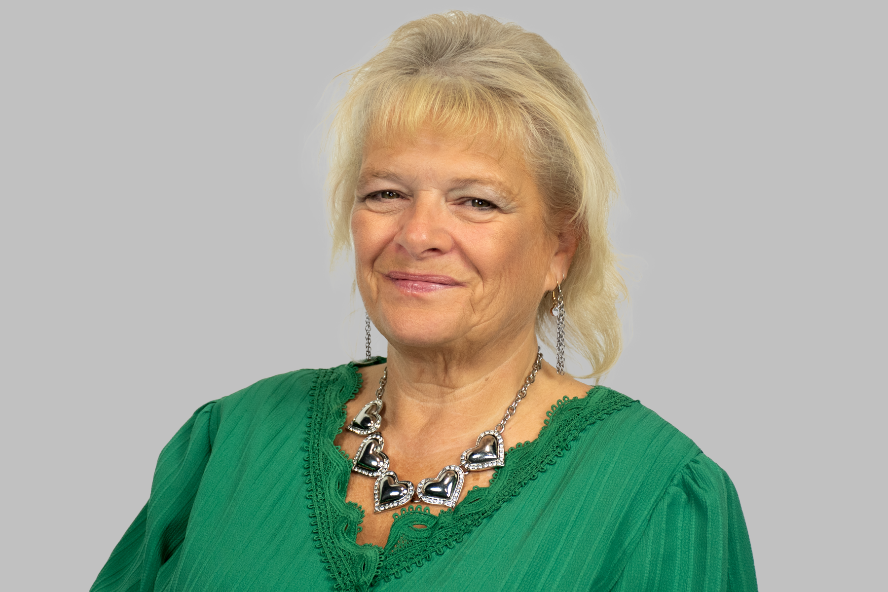 Esther Benedict-Hayes